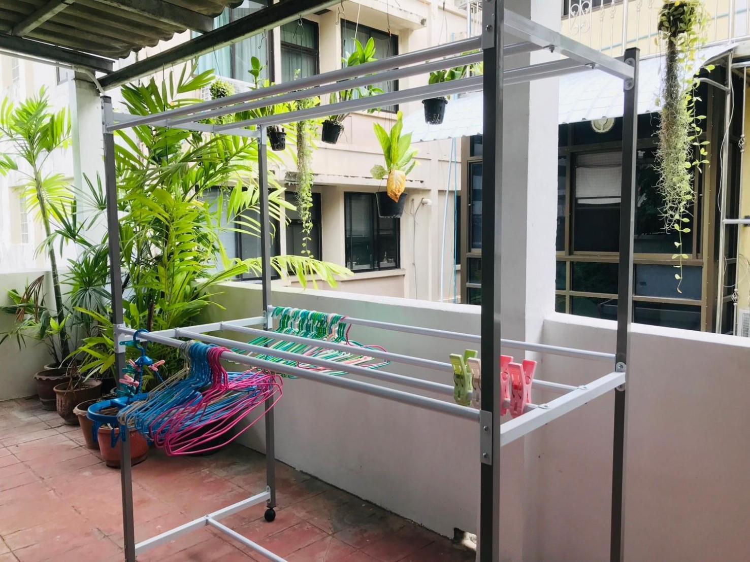 Silom Guesthouse Bangkok Esterno foto